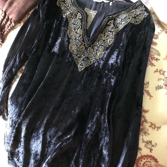 Soft Surroundings blue velvet tunic - Picture 3 of 16